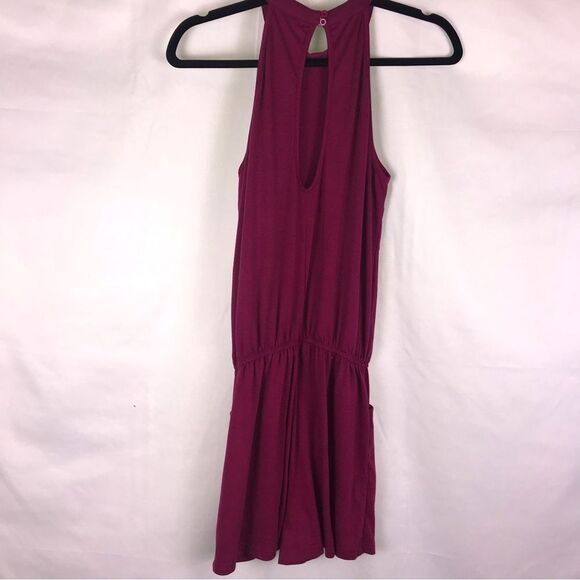 Merokeet Sleeveless Romper   - Picture 2 of 5